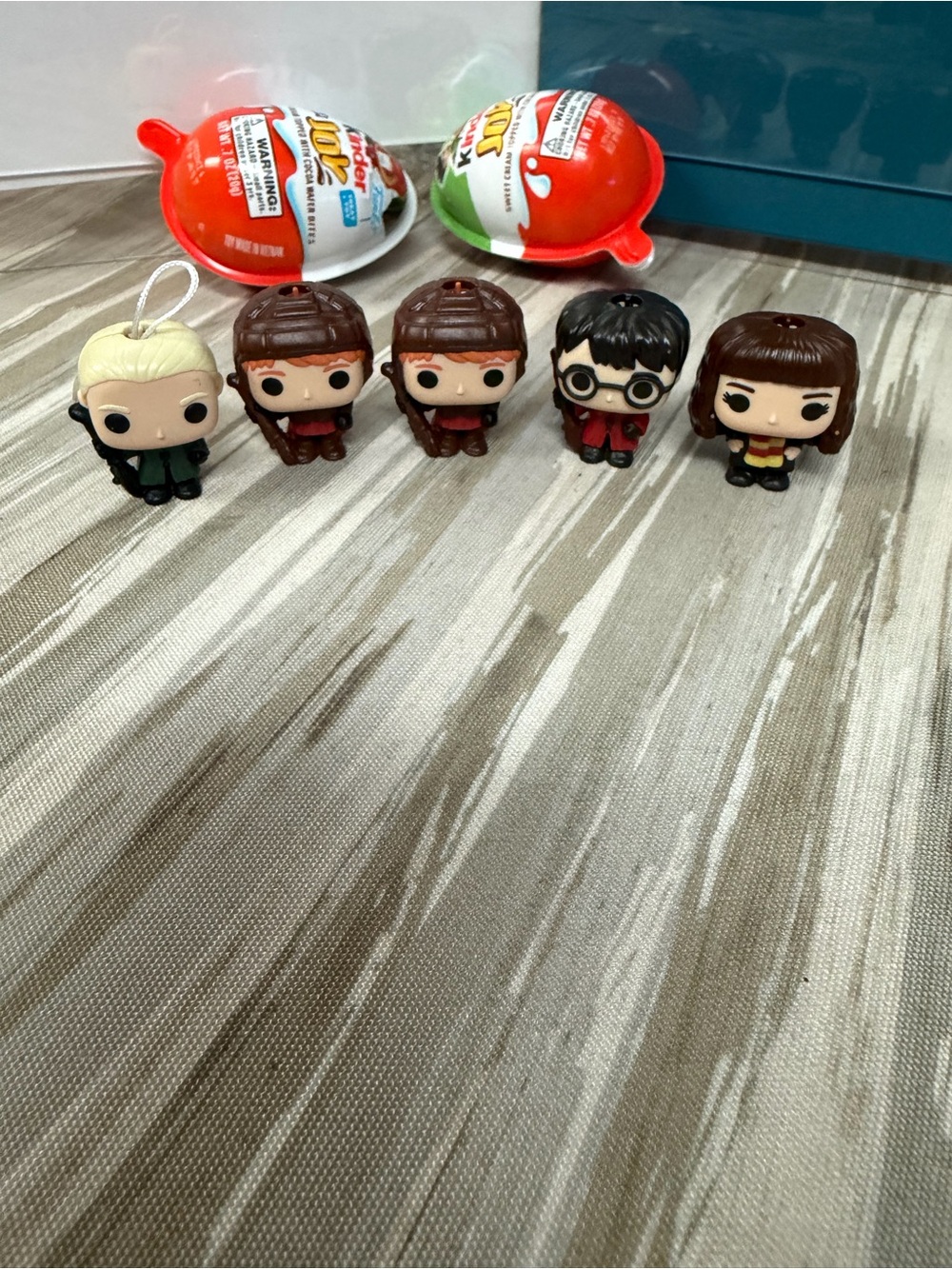 5 Kinder Joy Harry Potter Edition toys